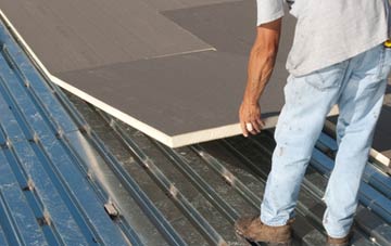 benefits of insulating Gellilydan flat roofing